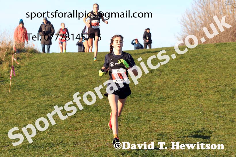 Girls under-15s, 2022 North Eastern Cross Country Champs., Temple Park, South Shields.  Photo: David T. Hewitson/Sports for All Pics